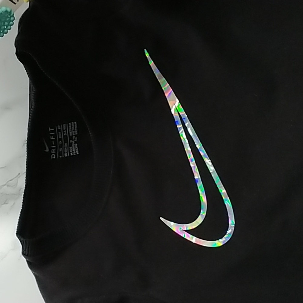 🖤 Dri-fit Nike 4T